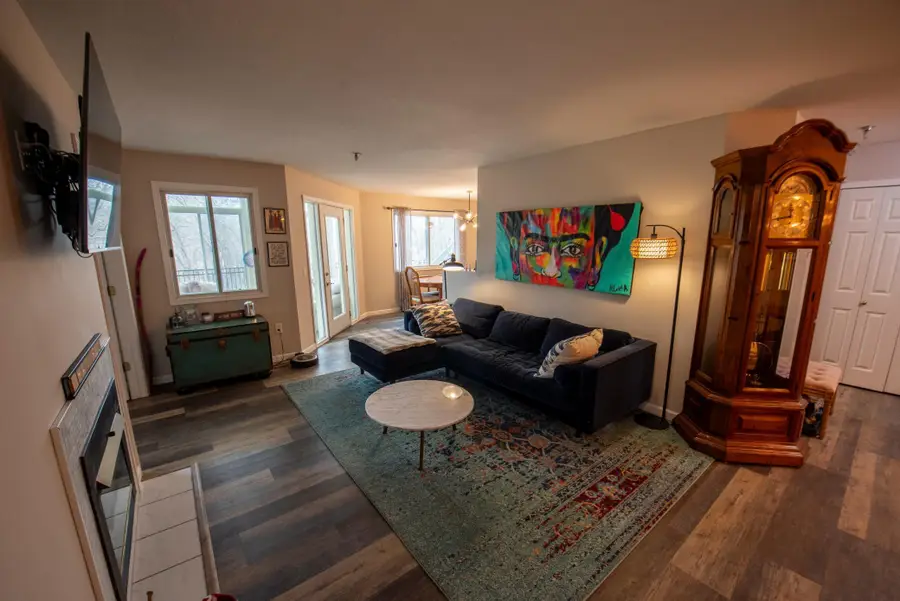 2550 Concord Way, Saint Paul, MN 55120 - #3