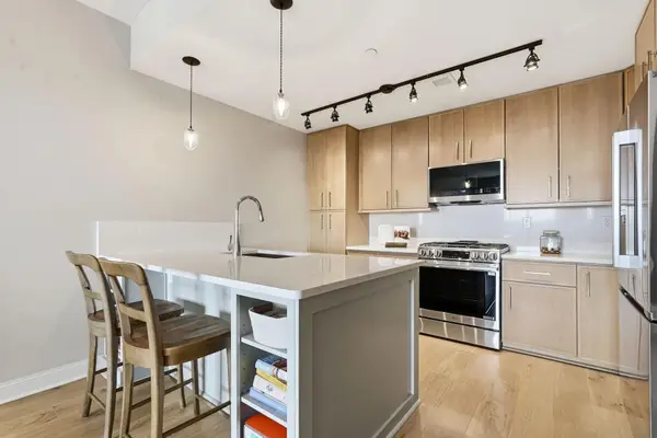 100 3rd Avenue S #2801, Minneapolis, MN 55401