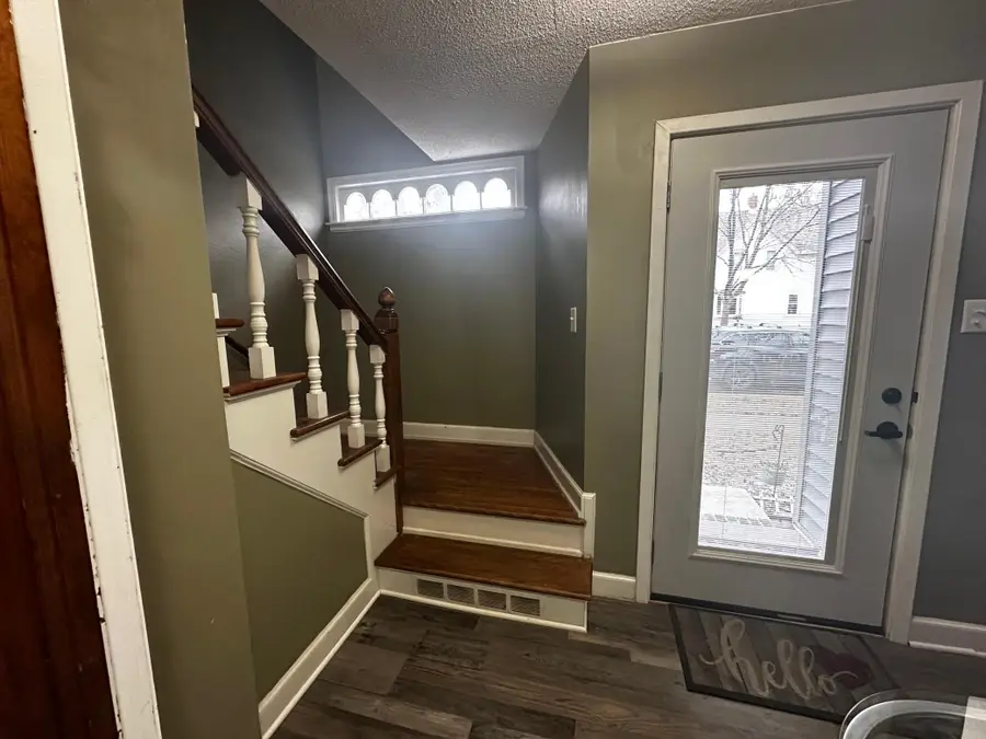 806 E Lincoln Avenue, Montevideo, MN 56265 - #3