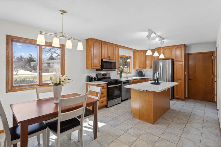 3906 Mica Trail, Eagan, MN 55122 - #3