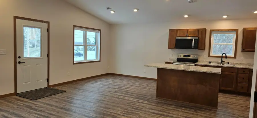 610 E 4th Street, Albert Lea, MN 56007 - #3