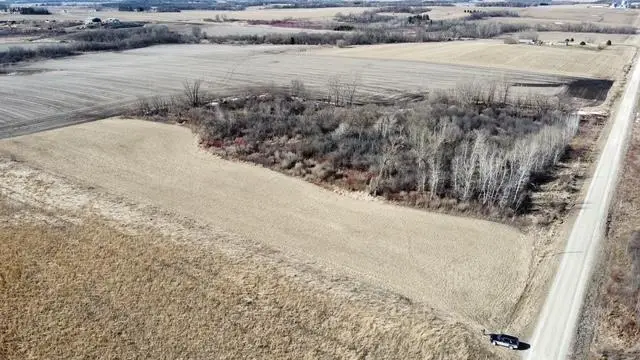 9485 90th Avenue Sw, Stewartville, MN 55976 - #2