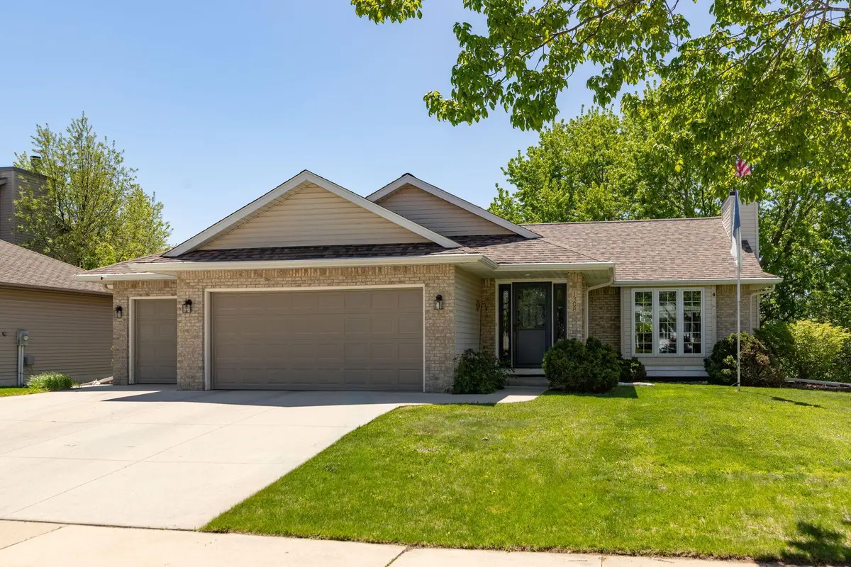 1308 38th Street Sw, Rochester, MN 55902 - #1
