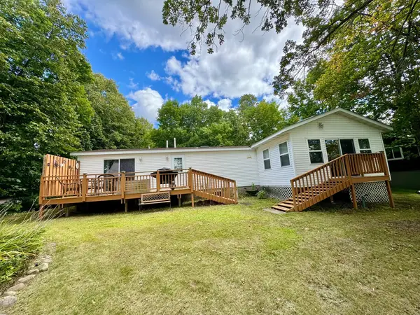 14196 E Fox Lake Road, Detroit Lakes, MN 56501