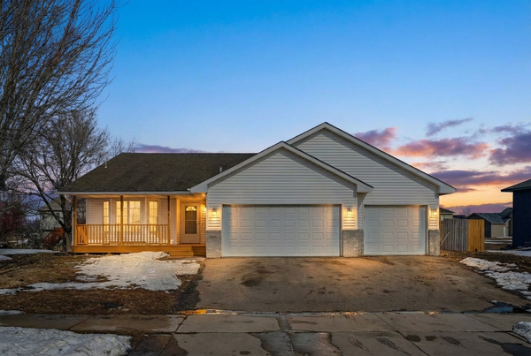 650 Juliet Avenue, Clearwater, MN 55320