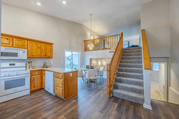 803 1st Street Nw, New Prague, MN 56071