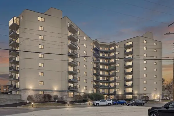 3131 Excelsior Boulevard #412, Minneapolis, MN 55416