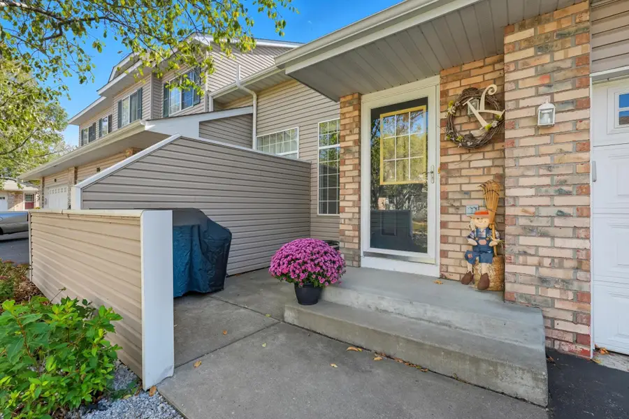 834 Summer Pines Circle, Hudson, WI 54016 - #2