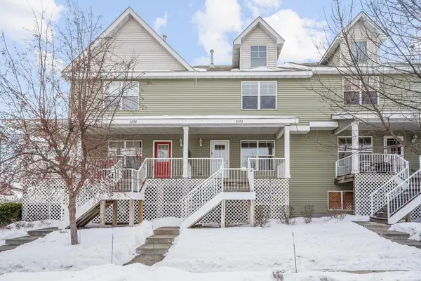 2880 Clover Ridge Drive, Chaska, MN 55318