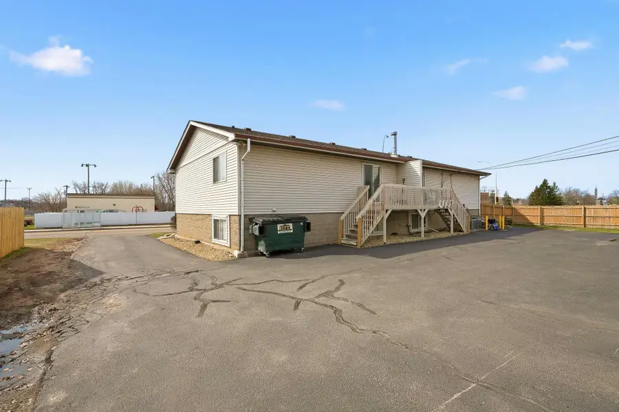 2269 11th Avenue E, Saint Paul, MN 55109 - #3