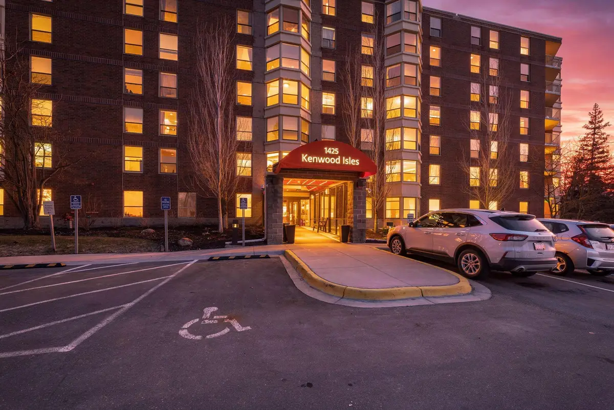 1425 W 28th Street #523, Minneapolis, MN 55408 - #1