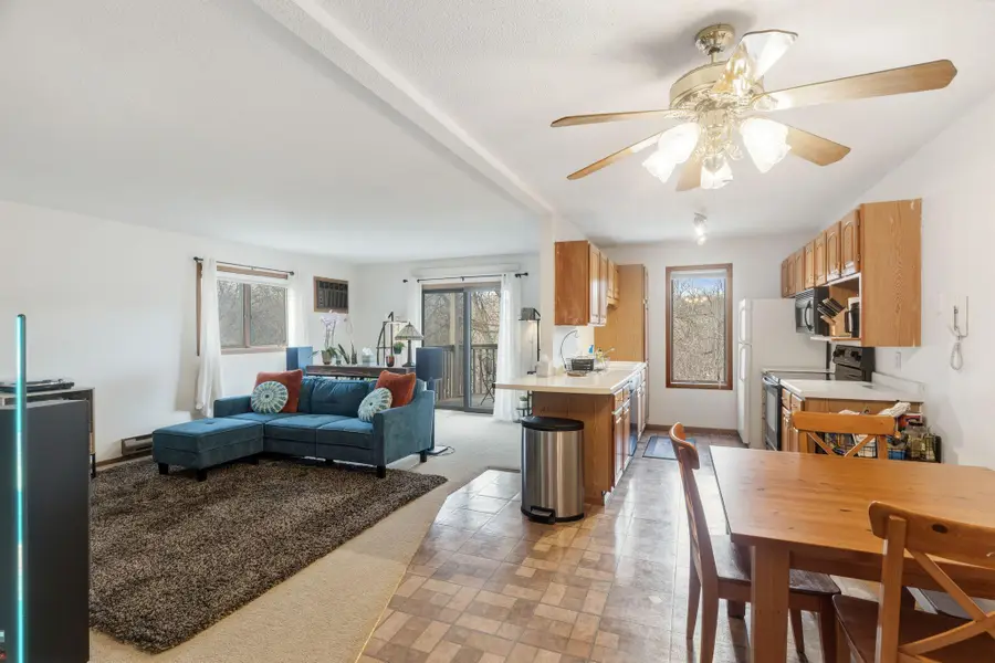 6625 Buckley Circle #202, Inver Grove Heights, MN 55076 - #2