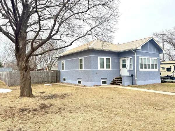 806 Ring Avenue N, Canby, MN 56220