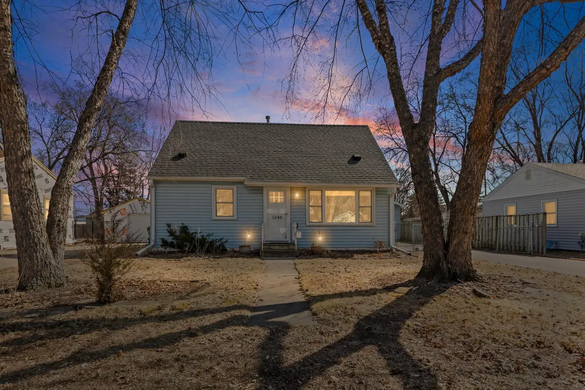 5248 Florida Avenue N, Minneapolis, MN 55428 - #1