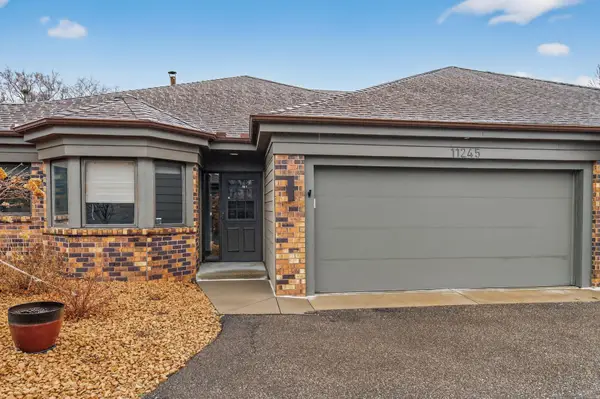 11245 57th Avenue N, Minneapolis, MN 55442