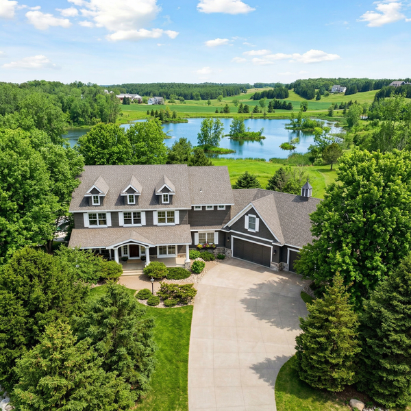 11535 Hillcrest Court N, Saint Paul, MN 55110