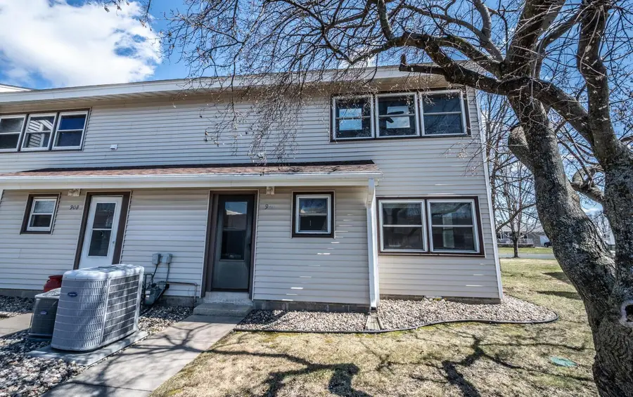 910 9th Street, Farmington, MN 55024 - #3