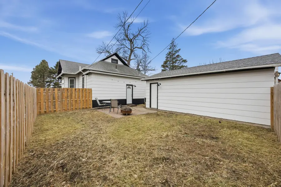 208 1 Avenue Se, Dilworth, MN 56529 - #3