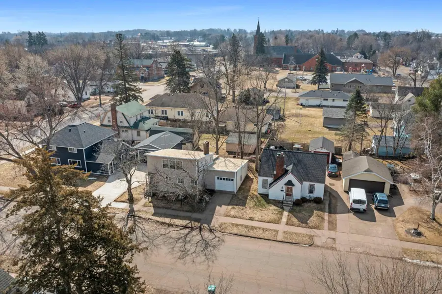 810 4th Avenue Sw, Pine City, MN 55063 - #3