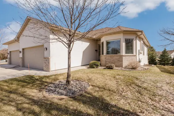 469 Roundhouse Street, Shakopee, MN 55379