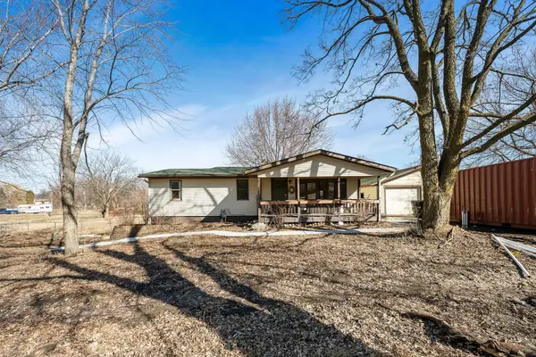 8586 Jason Avenue Ne, Monticello, MN 55362