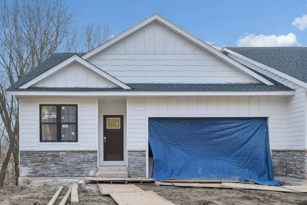 20383 Excelsior Boulevard, Excelsior, MN 55331