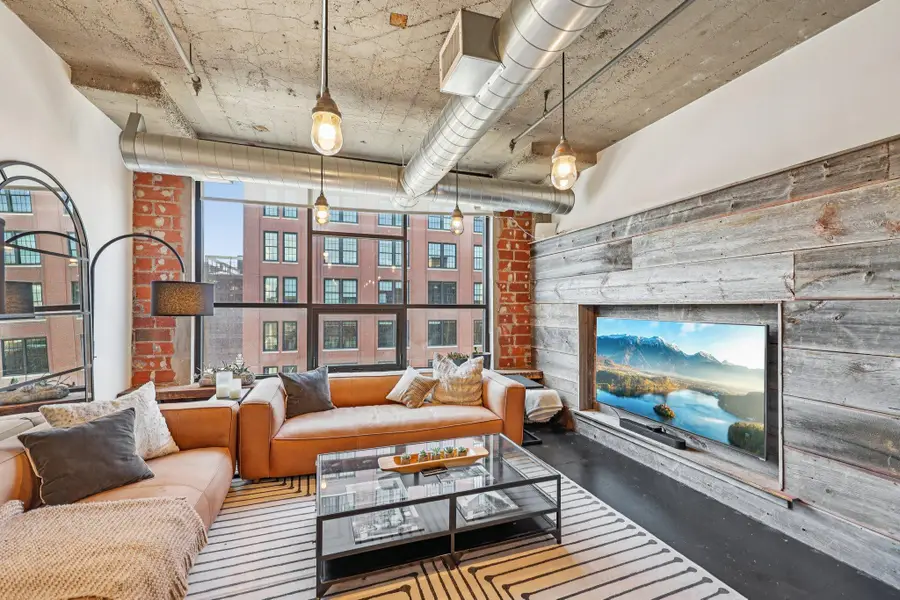 718 Washington Avenue N #506, Minneapolis, MN 55401 - #3