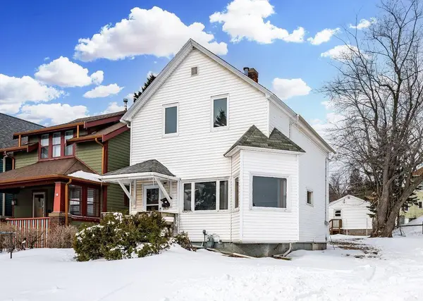 1027 E 9th Street, Duluth, MN 55805