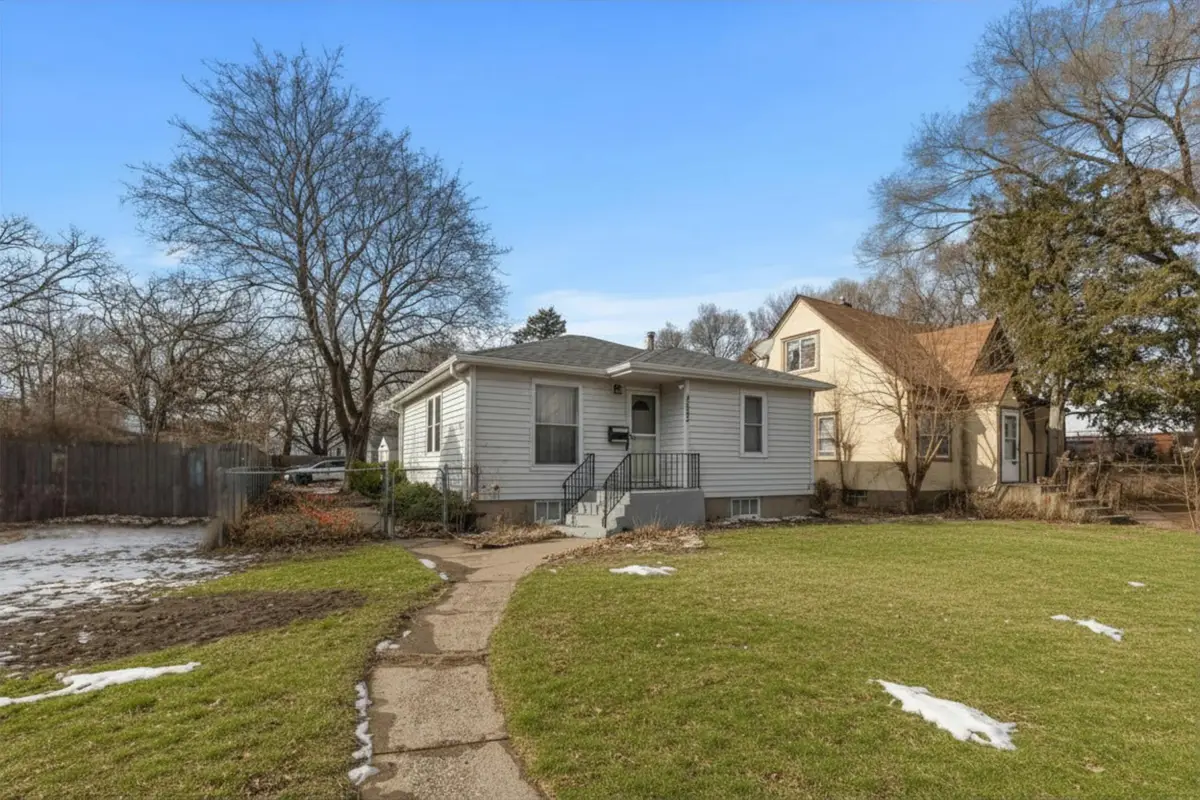 4625 Oliver Avenue N, Minneapolis, MN 55412 - #1