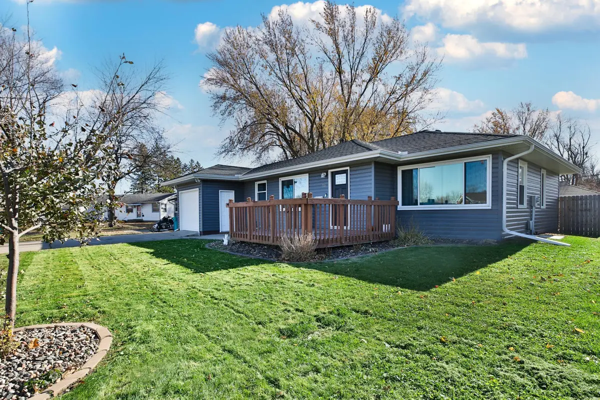 733 E Academy Street, Owatonna, MN 55060 - #1