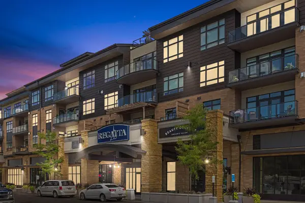 875 Lake Street N #219, Wayzata, MN 55391