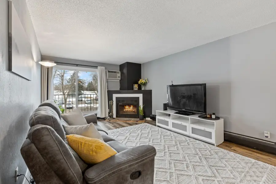3850 Plymouth Boulevard #223, Plymouth, MN 55446 - #2