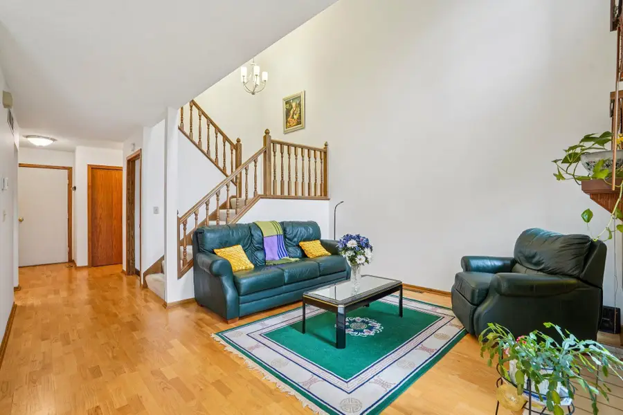 1646 Rose Hill Circle, Saint Paul, MN 55108 - #3