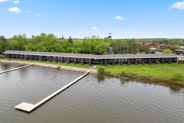 9201 Breezy Point Drive #103, Pequot Lakes, MN 56472