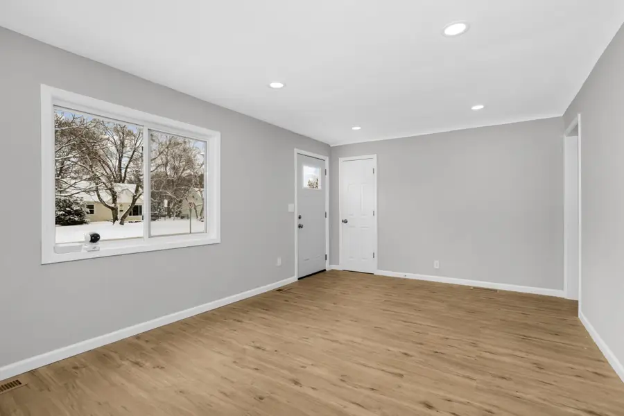 4533 Welcome Avenue N, Crystal, MN 55422 - #2