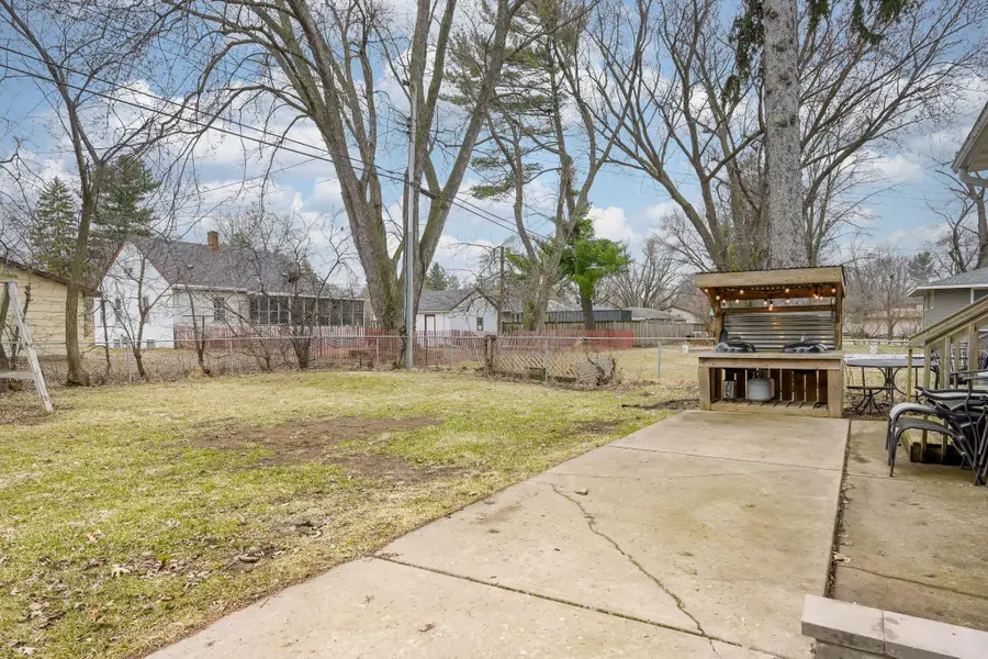 321 3rd Avenue Se, Saint Paul, MN 55112 - #3