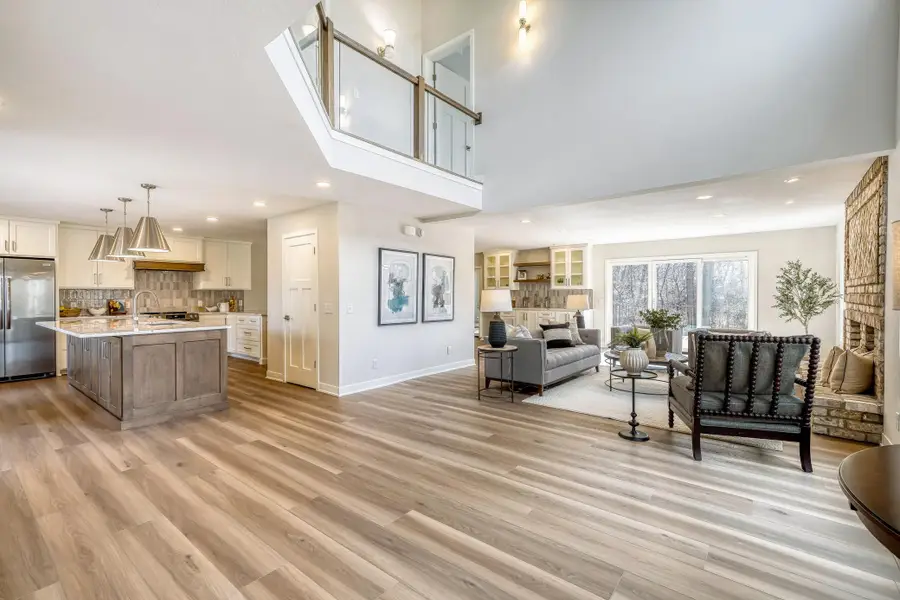 6711 Vernon Avenue S, Edina, MN 55436 - #2