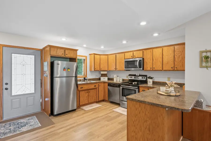 613 Temple Street, Alexandria, MN 56308 - #3