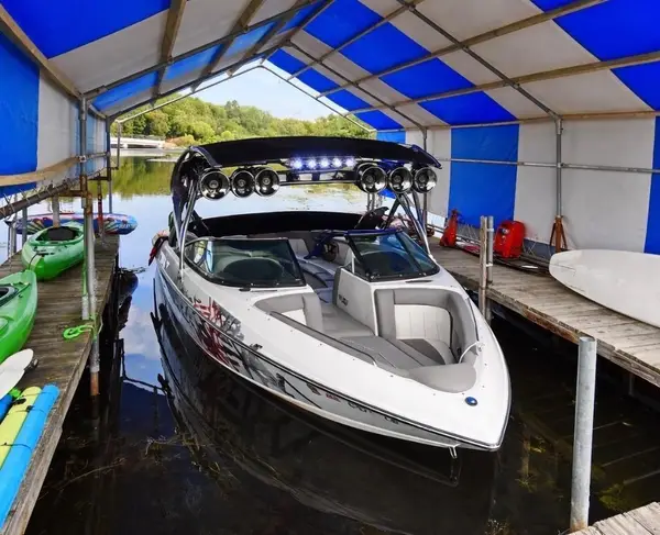 19860 Cottagewood Road, Excelsior, MN 55331