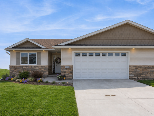 413 Fawn Run, Kenyon, MN 55946