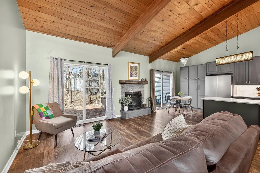 8395 139th Court, Apple Valley, MN 55124 - #2