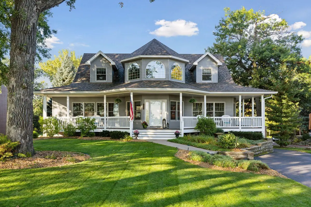 5371 W Bald Eagle Boulevard, Saint Paul, MN 55110 - #1