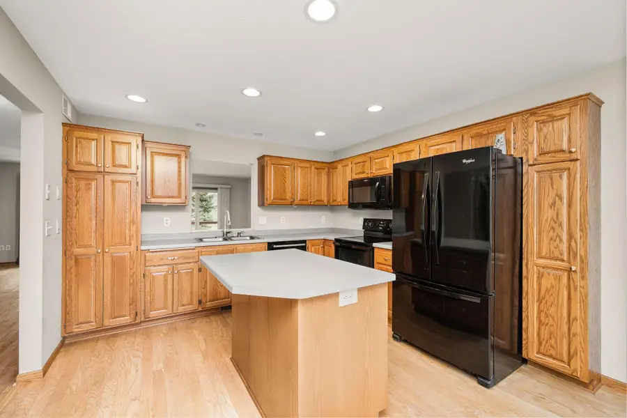 411 Independence Street Ne, New Prague, MN 56071 - #3