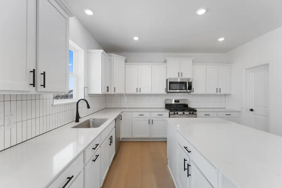 615 Jandel Avenue Ne, Hanover, MN 55341 - #2