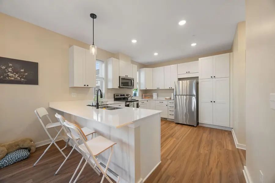 2155 Ivy Avenue E #1, Saint Paul, MN 55119 - #2