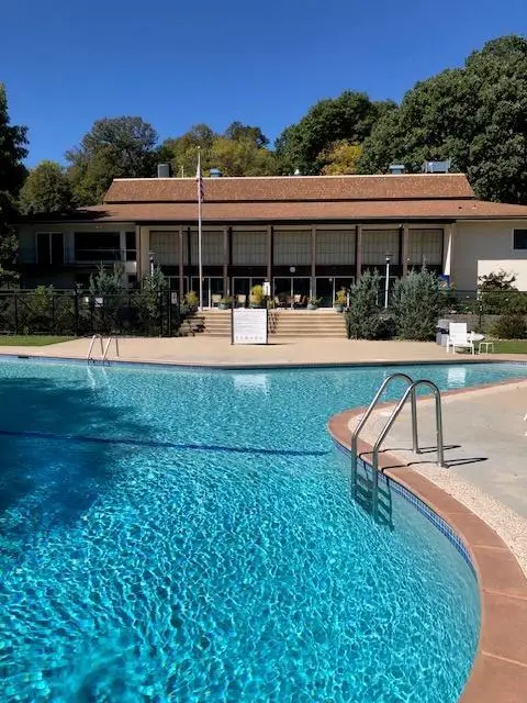 2011 Viking Drive Nw #32, Rochester, MN 55901 - #2