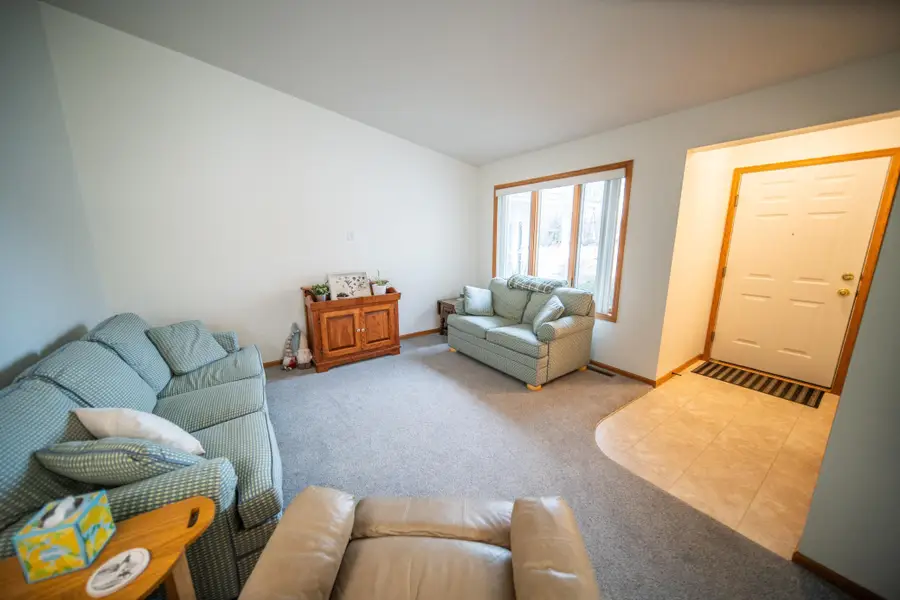 2104 Mcquillan Ct Se, Rochester, MN 55904 - #3