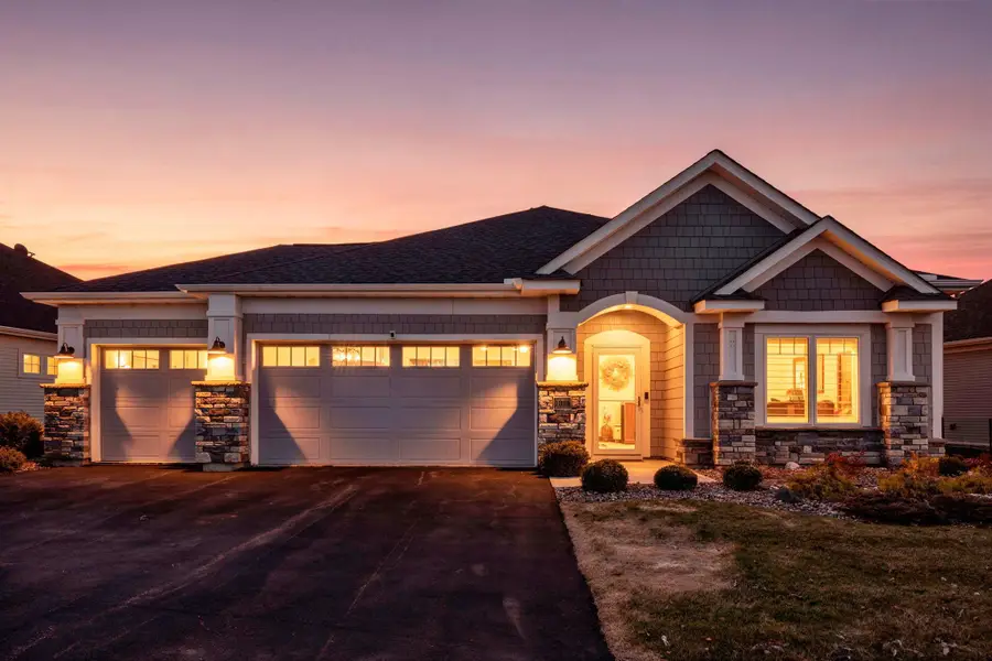 1085 77th Street W, Victoria, MN 55386 - #2