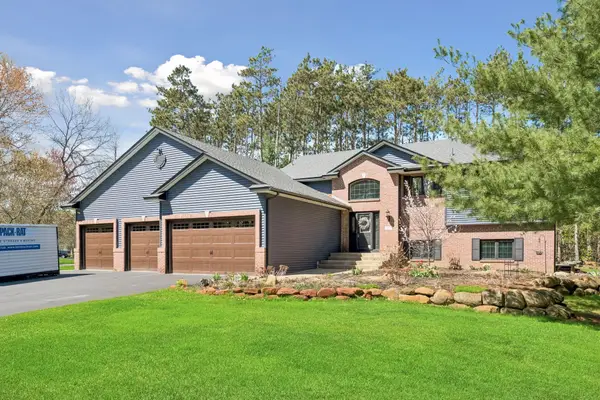3901 161st Lane Ne, Ham Lake, MN 55304