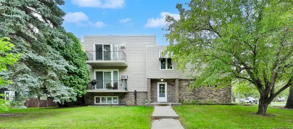 1516 19 1/2 Street S #6, Moorhead, MN 56560